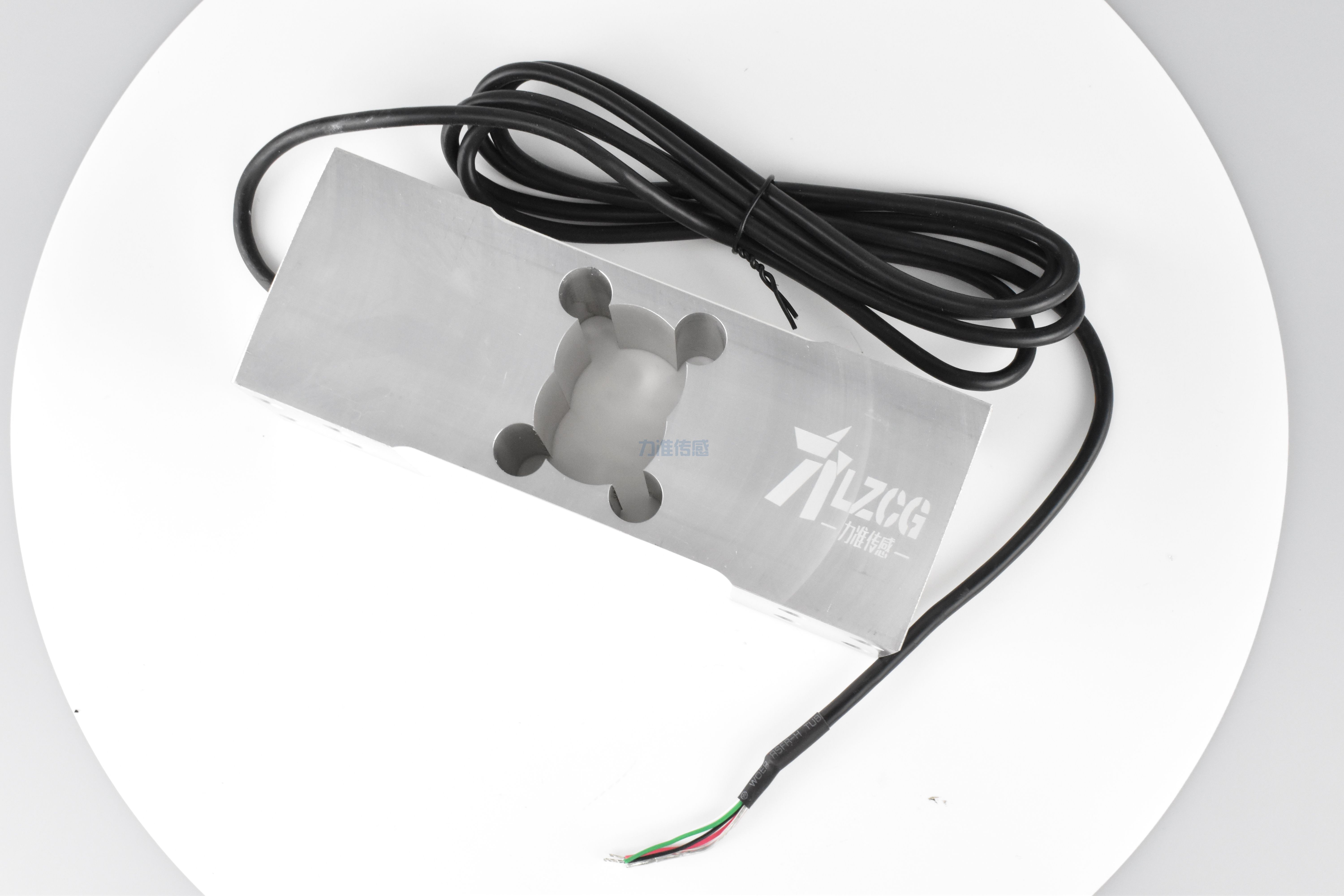 稱重傳感器應用在稱重系統(tǒng)中的原理是什么?(圖1) DSC_0607.JPG